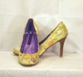 SUZANNE SOMERS GOLD ASIAN EMBROIDERED FLORAL PRINT ROUNDED TOE PUMP 10M